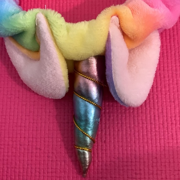 NEW Unicorn Hand-band - Picture 5 of 5